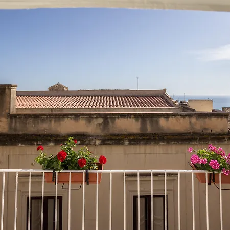 Casa dell'Aromatario b&b-3