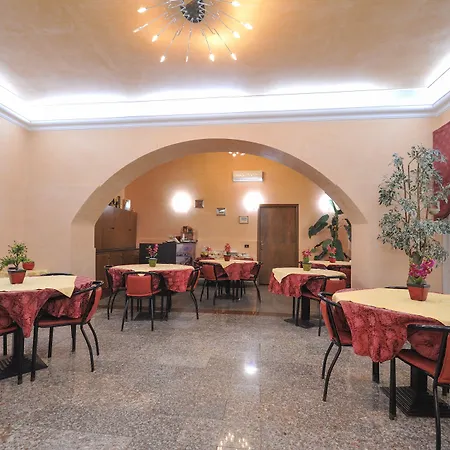 Hotel Piccolo-2