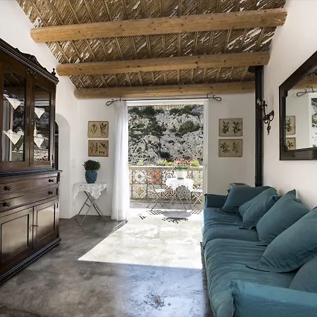 Sanbartolomeo Casa&Putìa-2