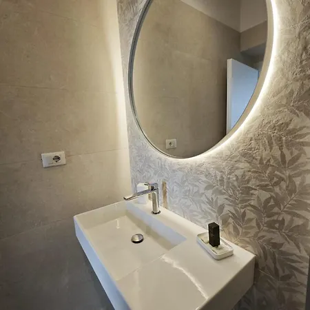 Villa Greta Hotel Rooms & Suites-3
