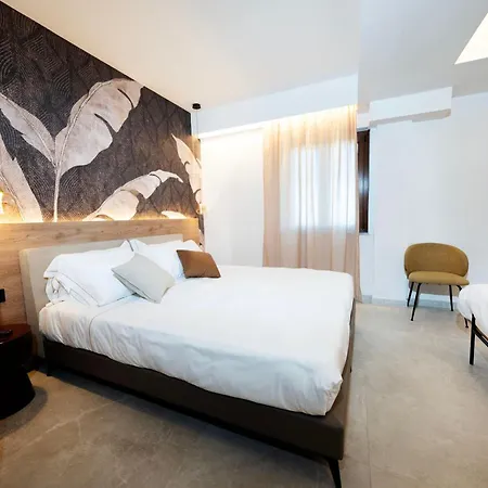 Donna VI Hotel-2