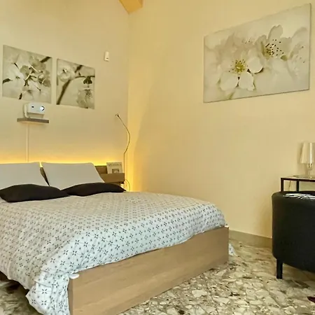 Three Rooms-3