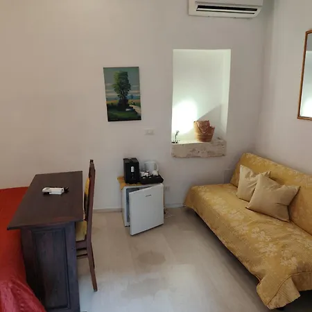 Il Cortiletto di Via Minniti-2