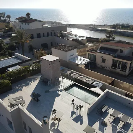 Giafra Luxury Rooms-2