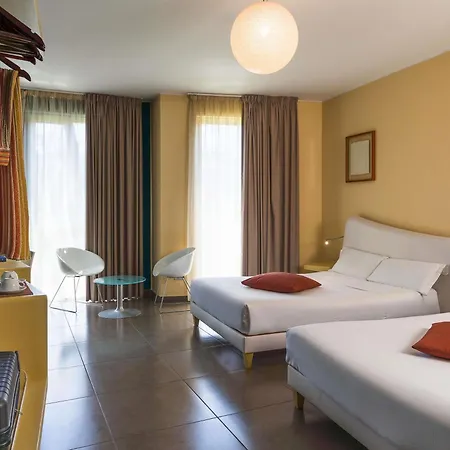 Ibis Styles Catania Acireale-3