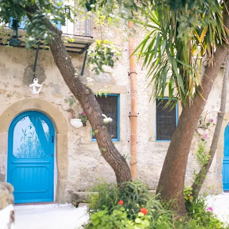 La Casa Del Nespolo - Exclusive Country Suites - Seaview Pool & Self Check-In (Adults Only)-3