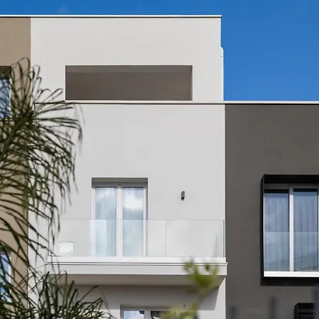 Brezza Apartments-3