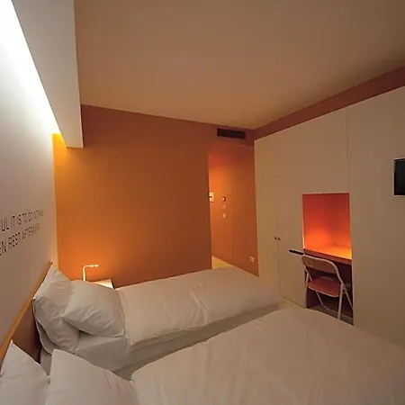 Bed 'N Design-3