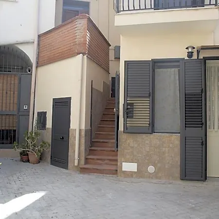 Bed And Breakfast La Volpe Rossa-2