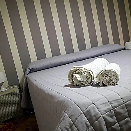 Al Civico 8 - B&B - Palermo-3