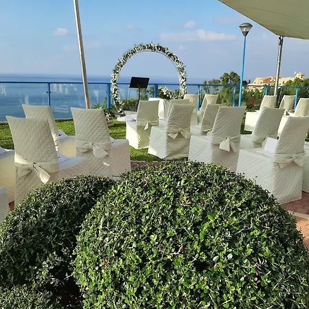Tus'Hotel-2
