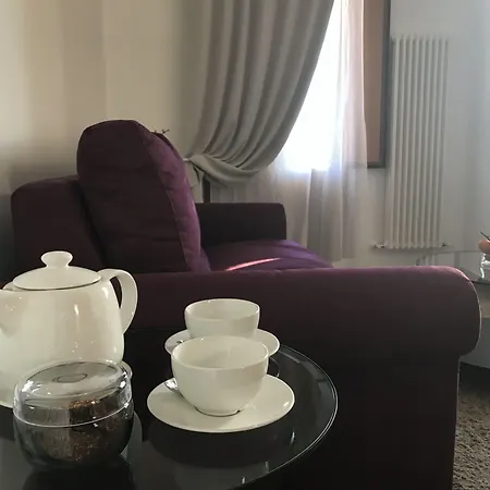Villa Greta Hotel Rooms & Suites-3