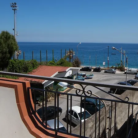 La Finestra sul Mare-2