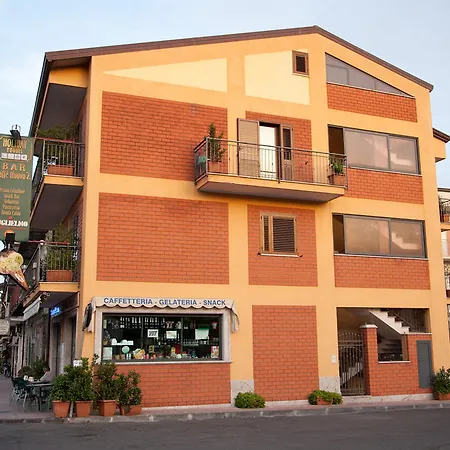 Caffè Nuovo 2 Holiday Rooms-3