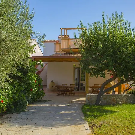 Casa dei Carrubi-2