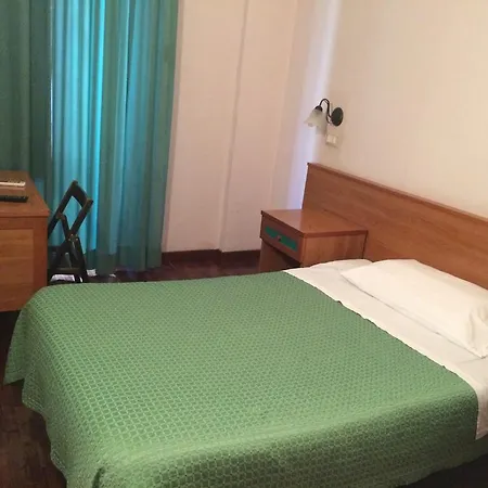 Hotel Italia-3