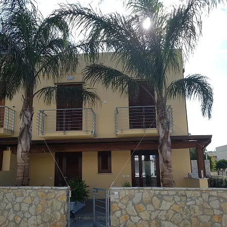 B&B Aloe Comfort Rooms-3