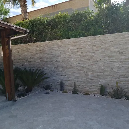 B&B Aloe Comfort Rooms-2