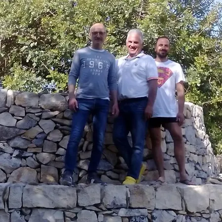 Abbraccio del Carrubo-3