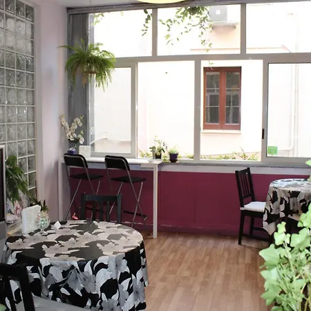 Aloi Rooms-3