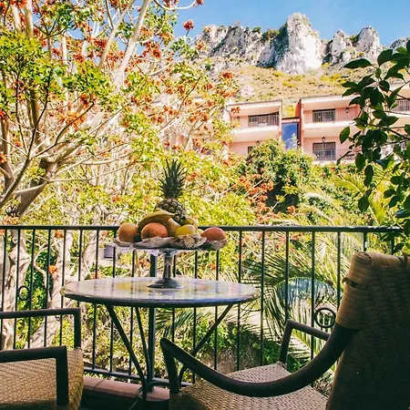 Capo Dei Greci Hotel Resort And Spa-2