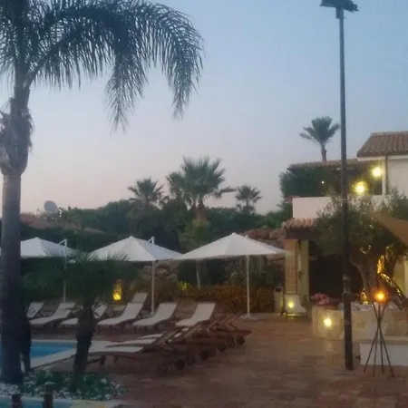 Villa Carlo Resort-3