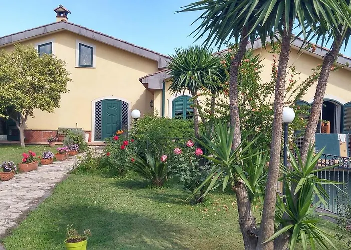 La Casa Del Melograno Bed & Breakfast Santa Venerina
