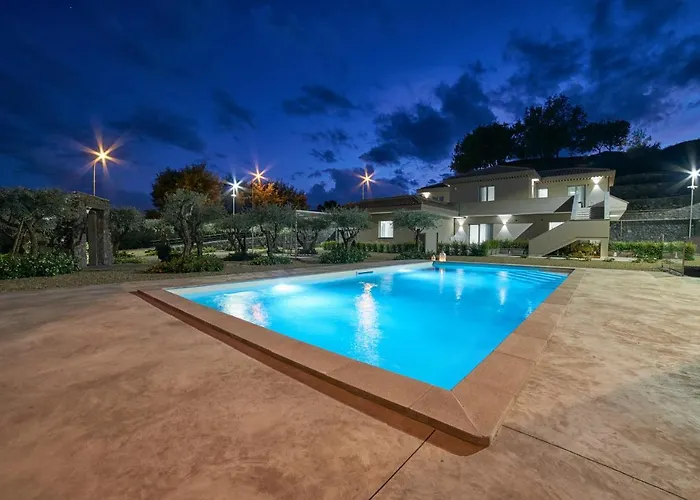 Aparthotel Il Casale di Monacella Santa Venerina