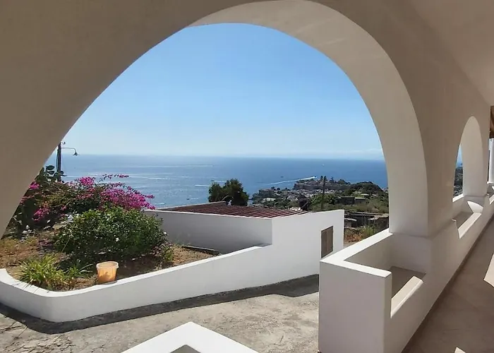 Bed and Breakfast Casa Tra Cielo E Mare Città di Lipari