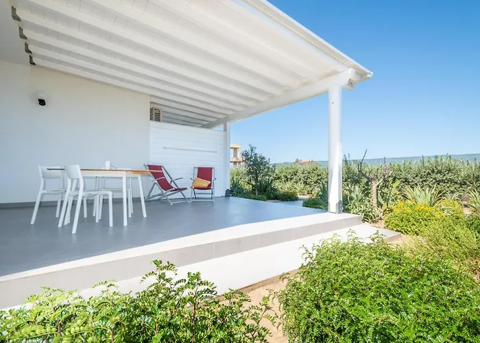 B&B Lo&G Lascari