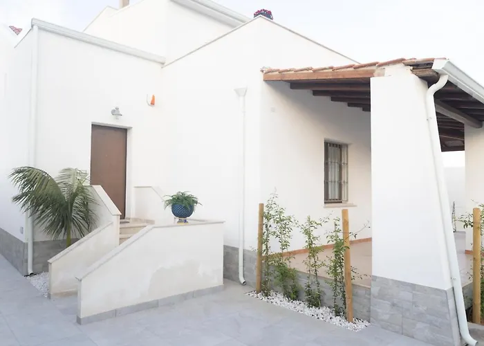 Mrbrown - Cinzia Resort Beach Mazara del Vallo