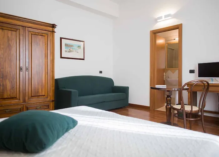 Hotel La Piazzetta Castellammare del Golfo