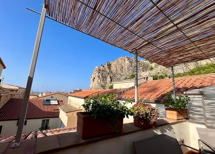 B&B Cortile Umberto I Cefalu