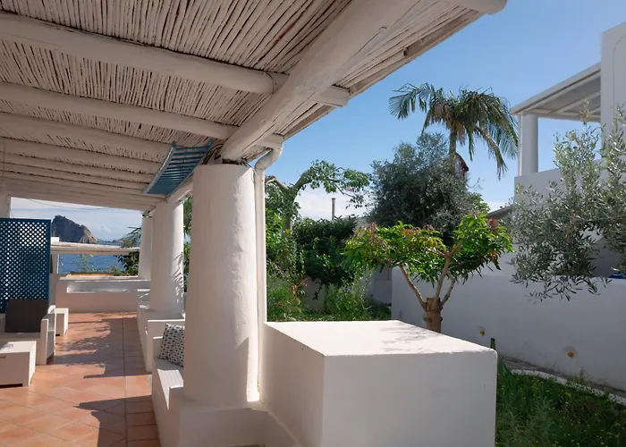 Hotel Eunymos Panarea
