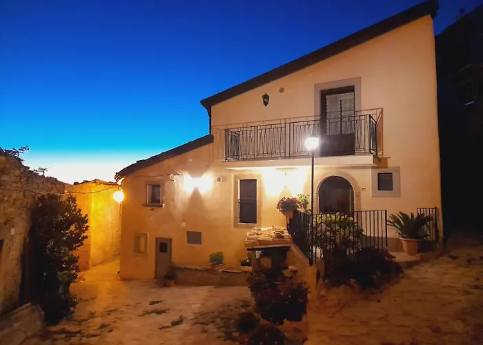 Albergo Diffuso Montalbano Borgo Antico - La Casetta del Vento Montalbano Elicona