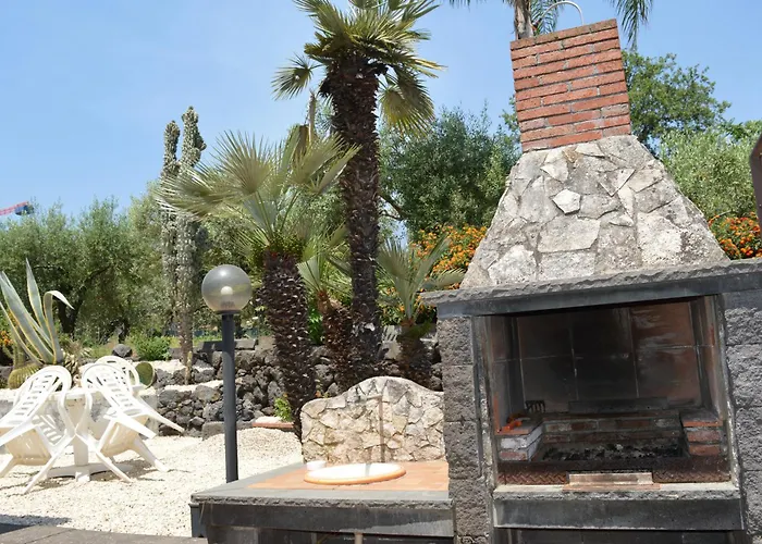Bed and Breakfast Zest House Santa Venerina