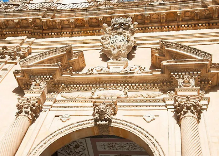 FerroHotel Modica
