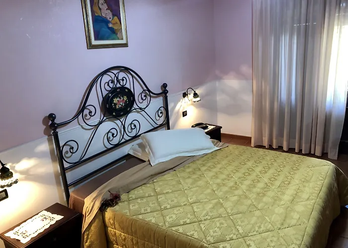 Hotel Oasi Da Paolo Castelluzzo