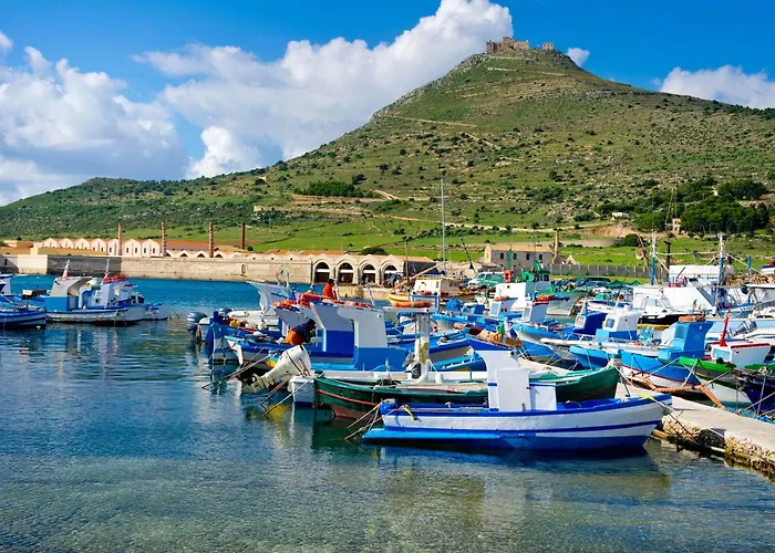 La Casa Dell'Arancio Bed & Breakfast Favignana