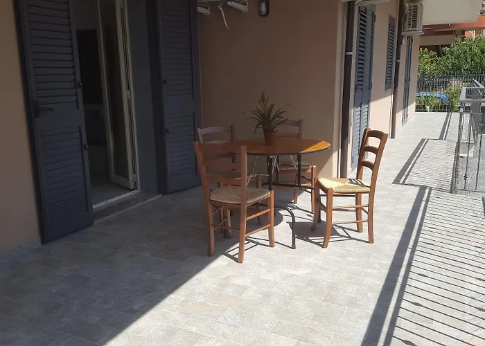Idilliaco inn Motta SantʼAnastasia