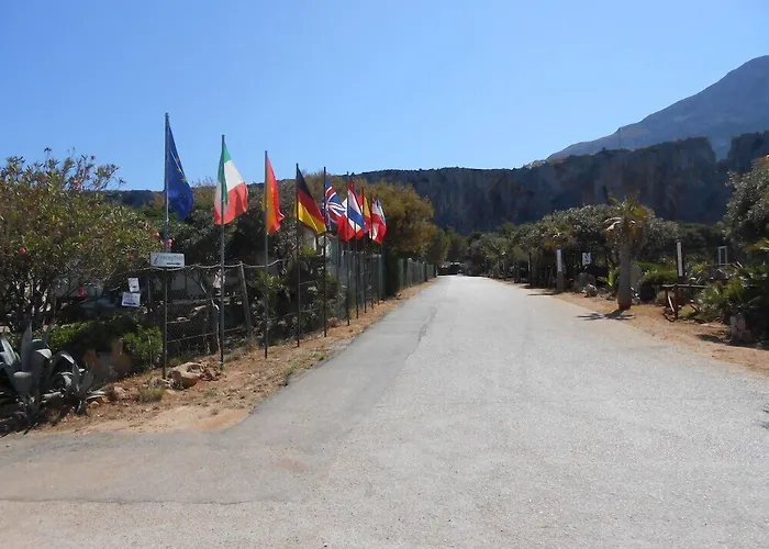 Happy Camp In El Bahira Camping Village San Vito Lo Capo