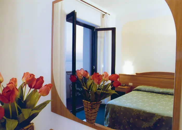 Hotel Kennedy SantʼAlessio Siculo