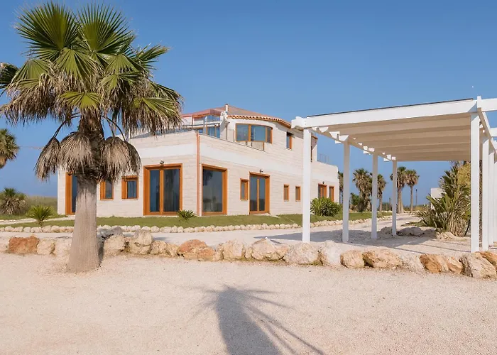 Hotel Lalena'S Garden Portopalo Di Capo Passero
