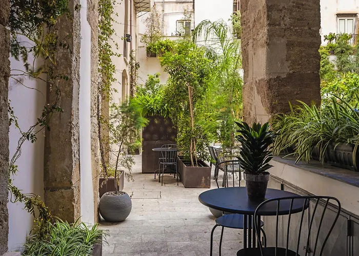 PALAZZO SANTAMARINA Luxury Suite&Spa