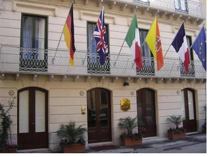 Le Chiavi Di San Francesco Hotel Residence Trapani