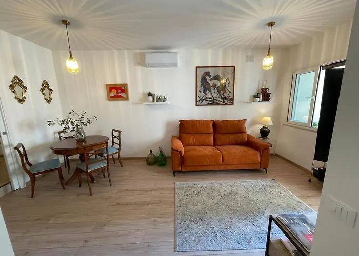 SuperAttico Bella Bellù