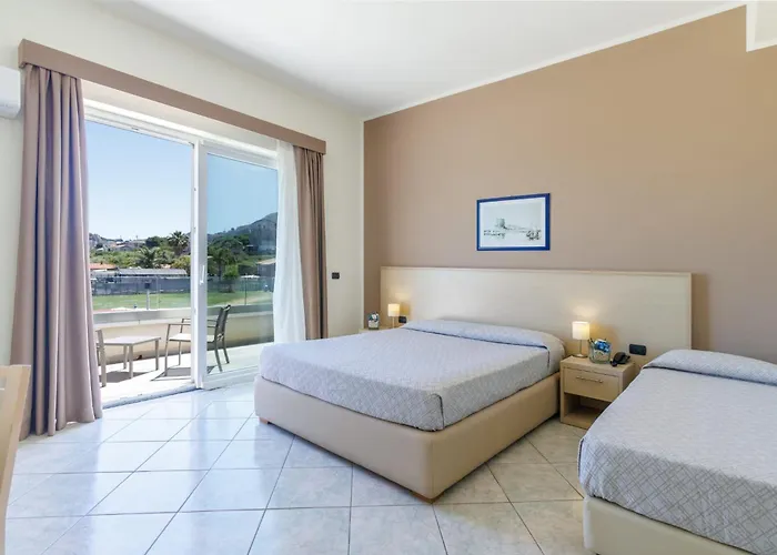 Hotel Tourist Cefalú