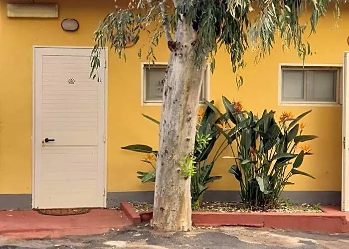 Rooms In The Beach
