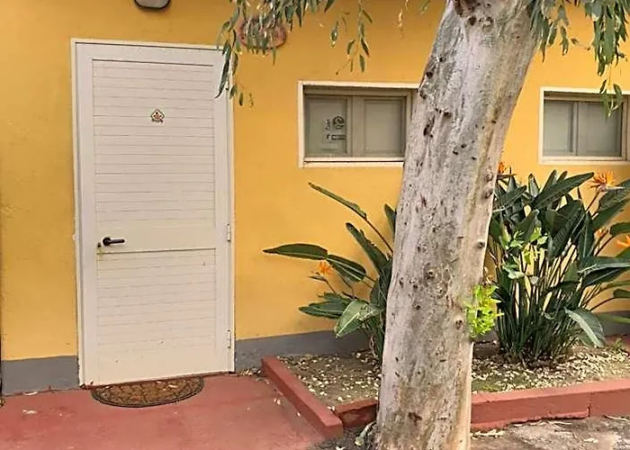 Rooms In The Beach
