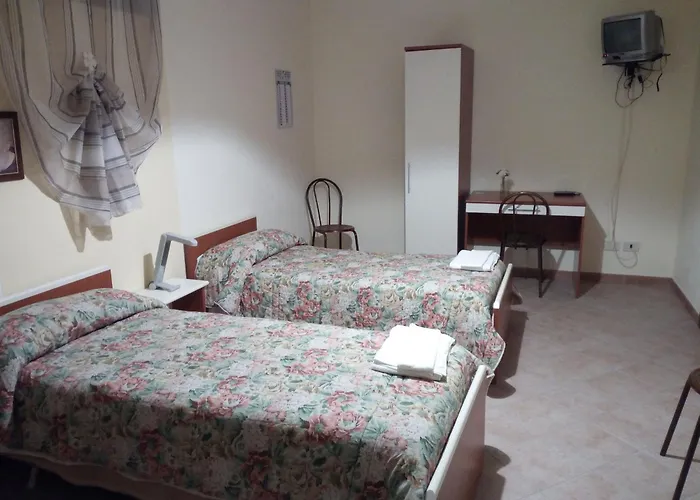 Albergo Ristorante Pizzeria Del Viale Palazzo Adriano
